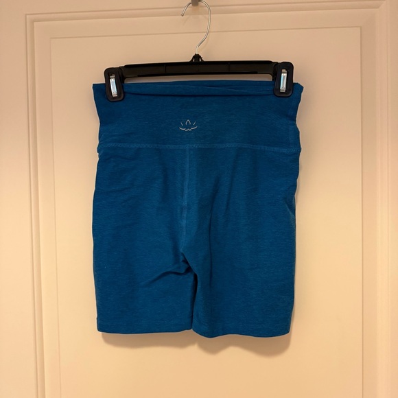 Beyond Yoga Gulf Stream oceana high waisted bike shorts - Picture 3 of 6